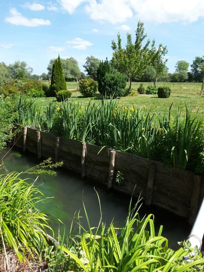 Le Moulin De Tigny Bed & Breakfast Eksteriør bilde