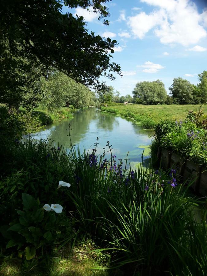 Le Moulin De Tigny Bed & Breakfast Eksteriør bilde